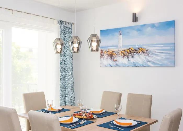 Two-bedroom In Kastel Novi Nyaraló Kaštela